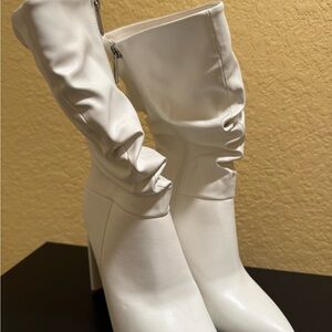 Elegant White Women's Boots